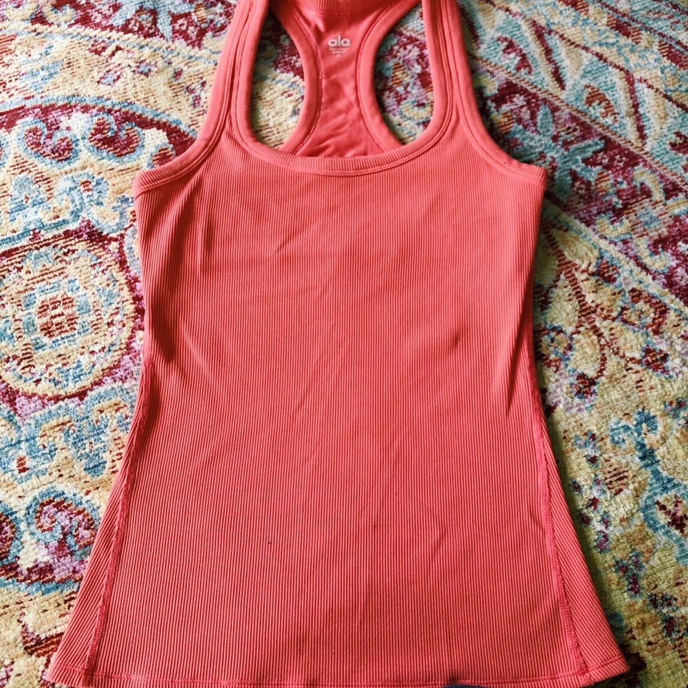 Alo yoga rib support tank